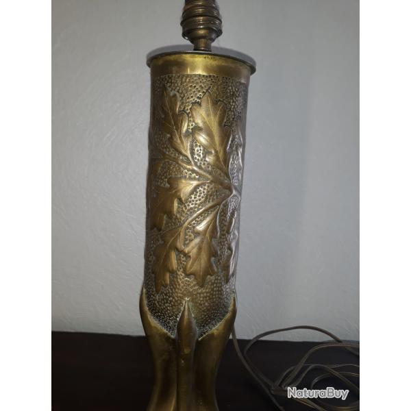 Rare lampe artisanat de poilus tres ouvrag� grande guerre 14/18 riche decor sur nyab 75 dec