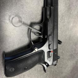 CZ 75 B Om&eacute;ga