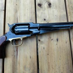 Revolver Pietta Remington New mod&egrave;le Army barillet cannel&eacute;