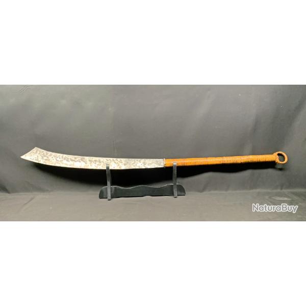 ANCIEN ET IMPOSANT SABRE D'EXECUTION D'ASIE DAO, XVIII ET XIX�, POIGNEE TOP, GUERRIER, DHA