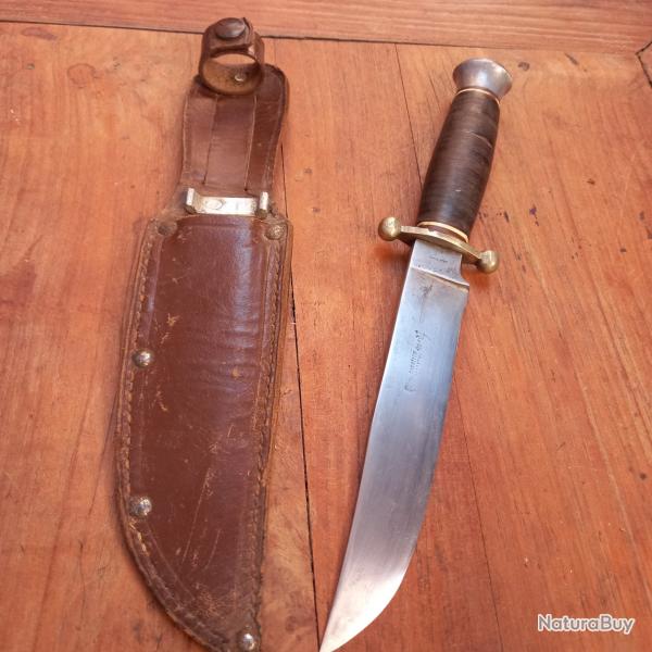 Grand  Couteau de Chasse SABATIER Manche en Cuir avec  Fourreau en cuir