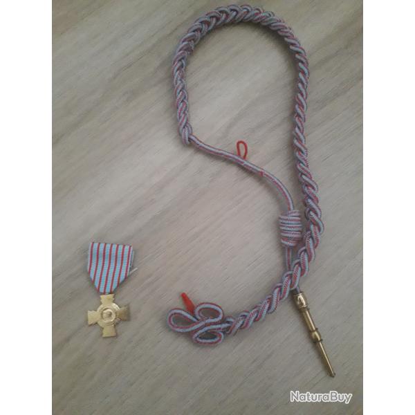 Medaille et fourragere