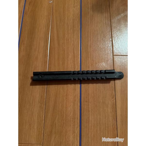 Rarissime Rail de lunette ou d'optique Stanag et Picatinny pour carabine FN Fnc .