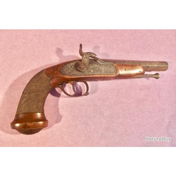 PISTOLET DE VOYAGE � PERCUSSION vers 1840.