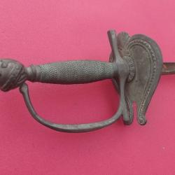 EPEE D'OFFICIER A LA FRANCAISE.