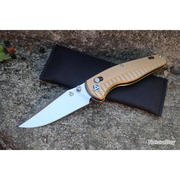 Couteau QSP Reptile Lame Clip-Point Acier 14C28N Manche Alum Bronze S�curit� Glyde Lock QS165-A1