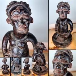 Ancienne statue africaine en terre cuite, H : 22 cm