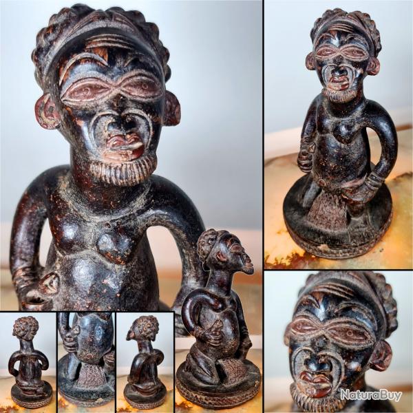 Ancienne statue africaine en terre cuite, H : 22 cm