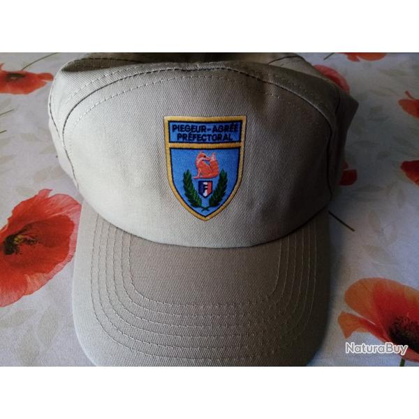 vend casquette neuve pi�geur agr��