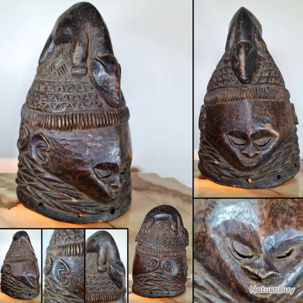 Masque (Casque) - Mende - Sierra Leone, hauteur : 38 cm, largeur : 22 cm