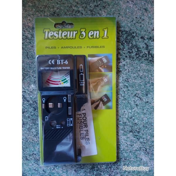 Testeur de piles et fusibles