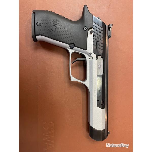 Pistolet semi automatique - CZ 122 Sport - Cal.22LR - 1euro sans prix de r�serve