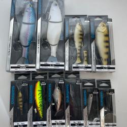 op&eacute; ! Lot de 10 leurres Shimano 9