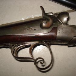 Fusil de type LEFAUCHEUX Cal 16 &agrave; percussion centrale TBE Aucun jeu. Canons miroir