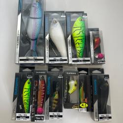 op&eacute; ! Lot de 10 leurres Shimano 1