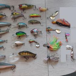 Lot de leurres durs carnassiers
