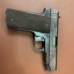 Pistolet semi automatique Ruby - Cal.7x65 - 1 euro sans prix de r&eacute;serve