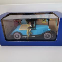 La d&eacute;capotable de Gibbons Lotus Bleu Tintin Moulinsart 1/43&egrave;me