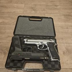 Lot de 2 GBB : CZ P-09 Gold Custom et Beretta 92fs