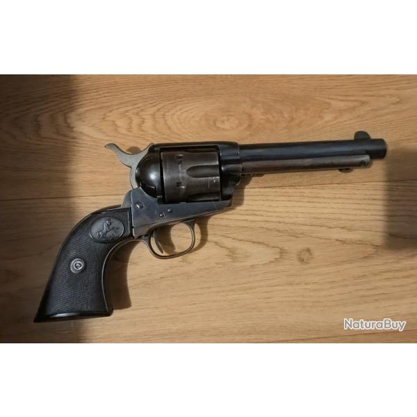 Magnifique Colt SAA 1873 (cat�gorie D)