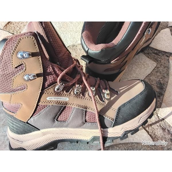Chaussures randonn�es chasse p�che