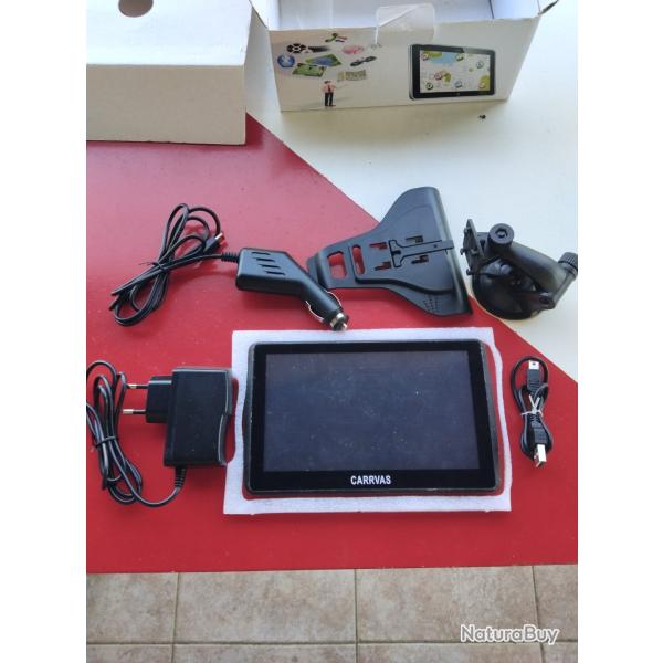 A SAISIR - GPS camping-car, camion, camionnette, voiture  CARRVAS grand �cran 7 pouces complet TBE