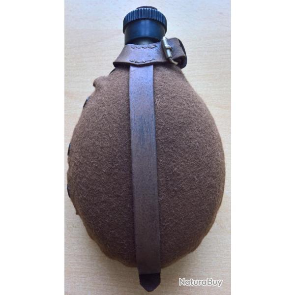 Repro gourde allemande WW2 des jeunesses, HJ