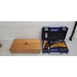 NEUF!!! SMITH ET WESSON MODELE 29-10 CALIBRE 44REM MAG CANON DE 6.5 POUCES