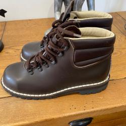 Chaussures de randonn&eacute;e