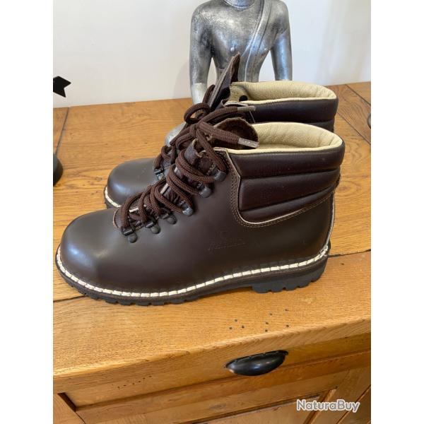 Chaussures de randonn�e