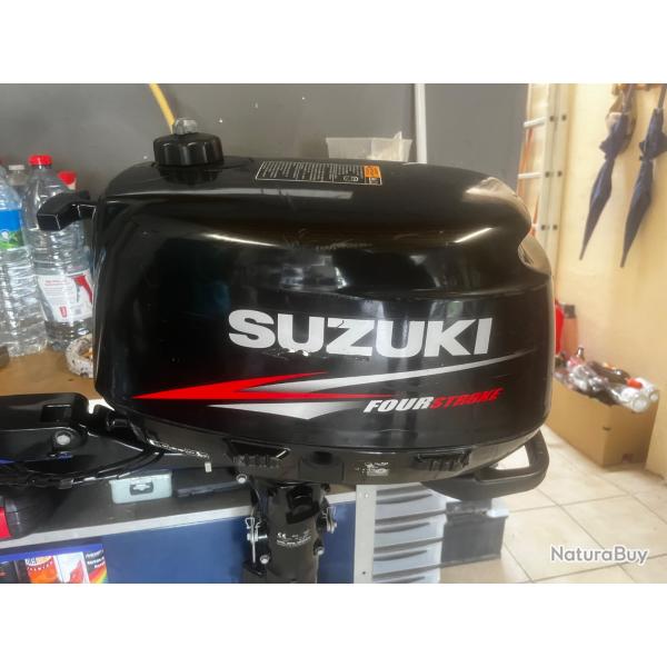 Moteur suzuki four strokes