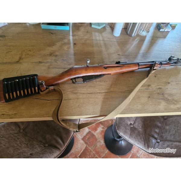 Mosin M44 7.62x54R monomatricule avec cartouchi�re et 9 munitions manufactur�es