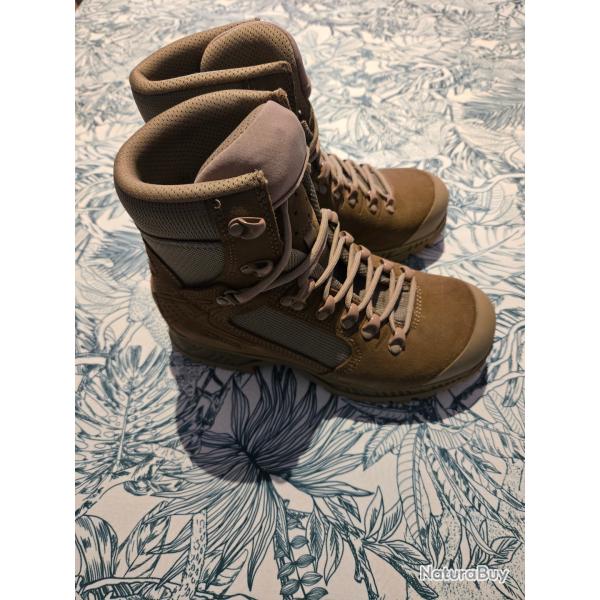 Chaussures de marche Meindl
