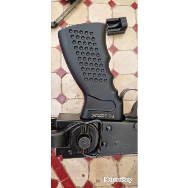 Vend AKMS GHK