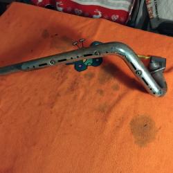 Ligne de pot d'&eacute;chappement pour moto dirt