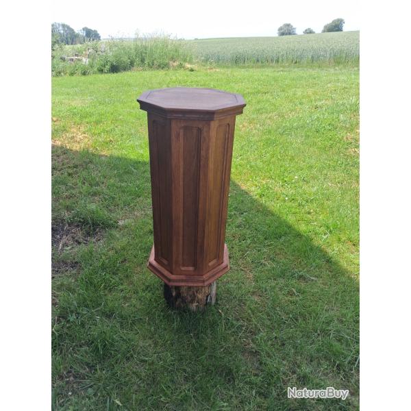 Socle, piedestal, support troph�es