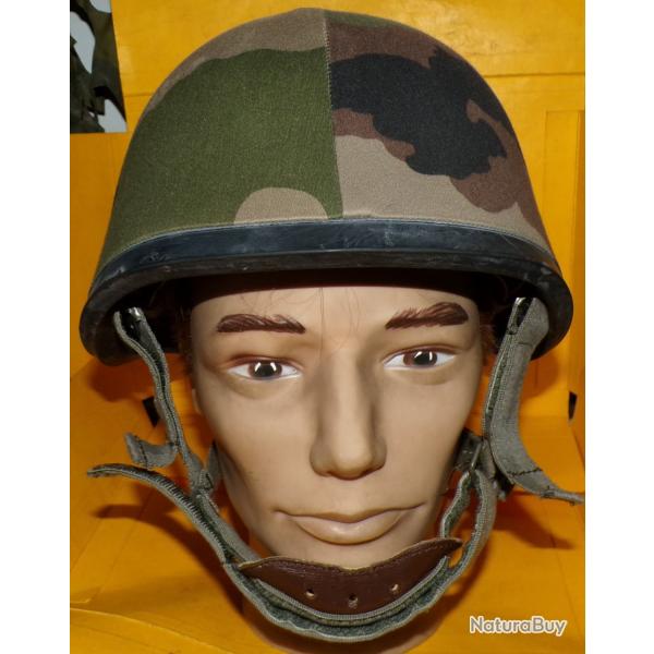 CASQUE MILITAIRE LOURD MODELE F1 DE L'ARMEE FRANCAISE DE 1990 GUERRE DU GOLFE   , FABRICATION FRANC