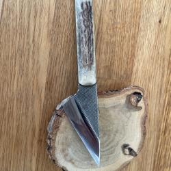Petit couteau artisanal