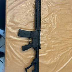 DD M4A1 14.5 La carabine M4A1 Daniel Defense est utilis&eacute;e par les forces sp&eacute;ciales am&eacute;ricaines US