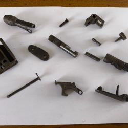 Lot pi&egrave;ces d&eacute;tach&eacute;es BREN MK1