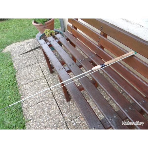 Vends lancer truite ultra l�ger PEZON  MICHEL  2,10 m , 2-7 grammes. Tr�s bon �tat