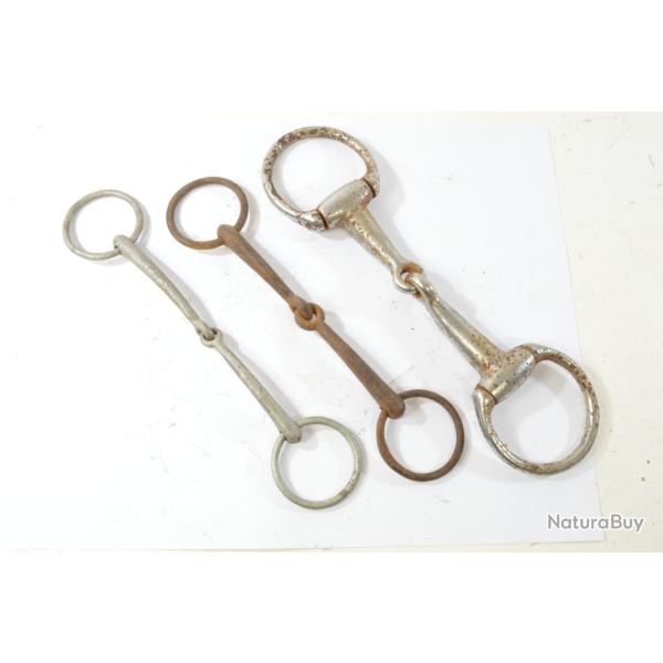 Lot filets de bride de cavalerie anciens. Cheval equipement mors. Militaire France WW1 WW2 ?