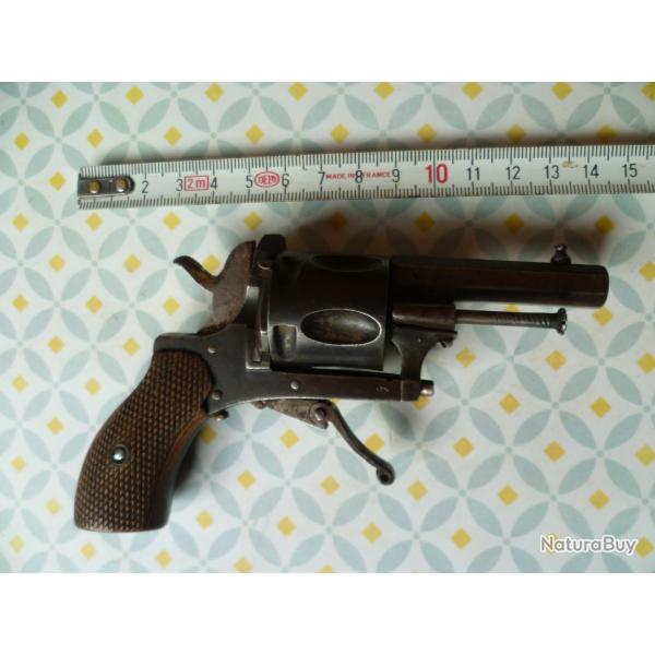 JOLI REVOLVER DE TRANSITION EN CALIBRE 320,TR�S BON ETAT