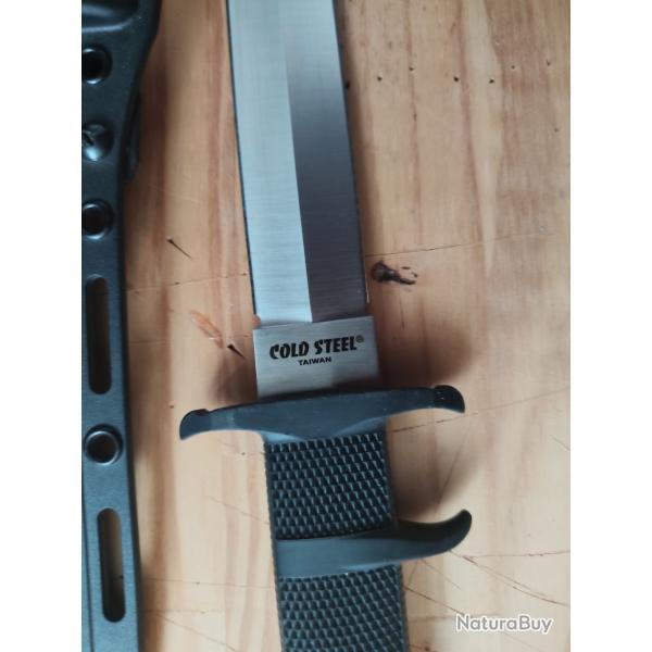COUTEAU COLD STEEL OSS