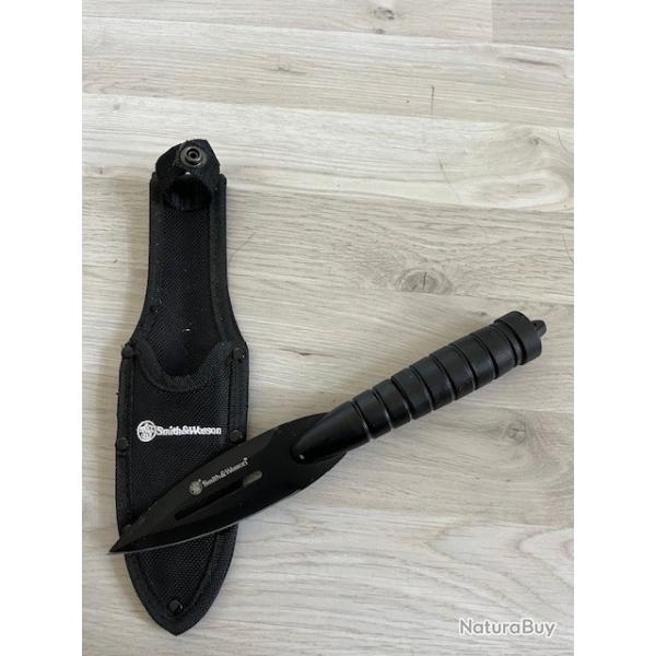 Rare lancer pouvant se transformer en �pieu/lance, marque S&W