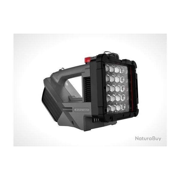 PROJECTEUR XP 30 R 32.000 LM