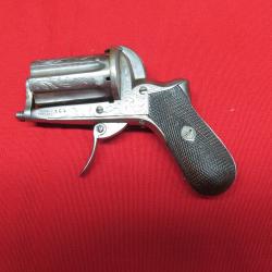 Pistolet Poivri&egrave;re dite de cur&eacute; FRAIQUIN
