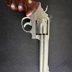 Smith & Wesson 617 Target Champion 6" - .22 LR