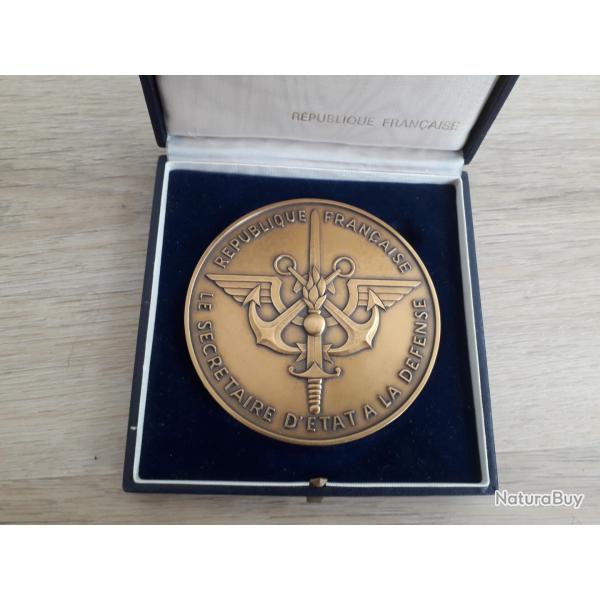 Medaille de table  9cm de diametre