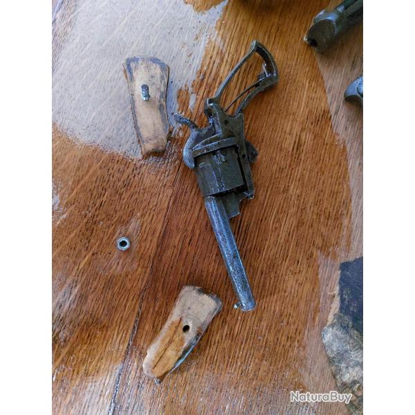 Revolver belge de type "Lefaucheux"